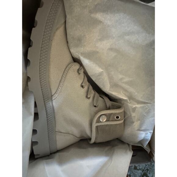 PALLADIUM Baggy Titanium High Rise Shoe US Mens 10 / Euro 43 New in Box MSRP $80 - Picture 8 of 10